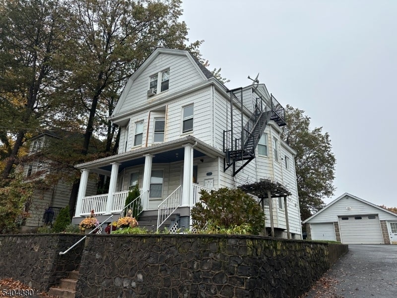 Photo of Listing #4003847