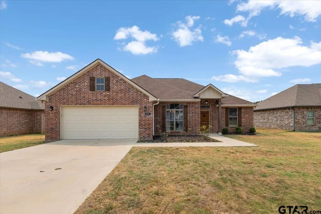 124 Rose Row Ln, Winona