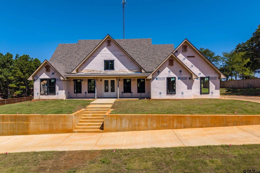 12312 Oak Grove, Tyler
