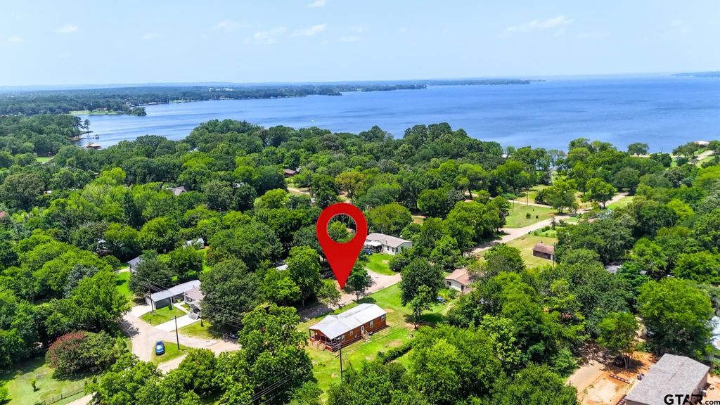 11165 Cr 4117, Frankston