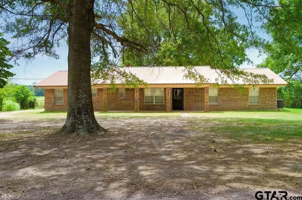 252 Cr 4108, Daingerfield