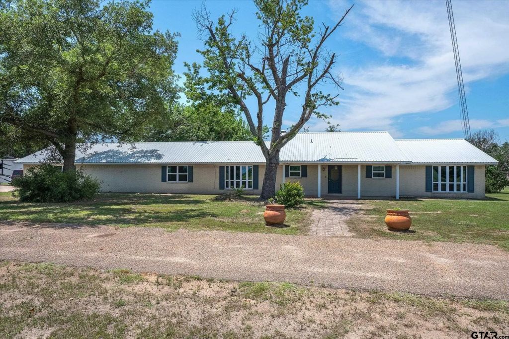 800 Vz County Road 4105, Canton