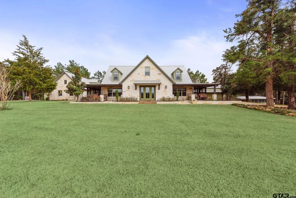 17042 E State Highway 21, Crockett