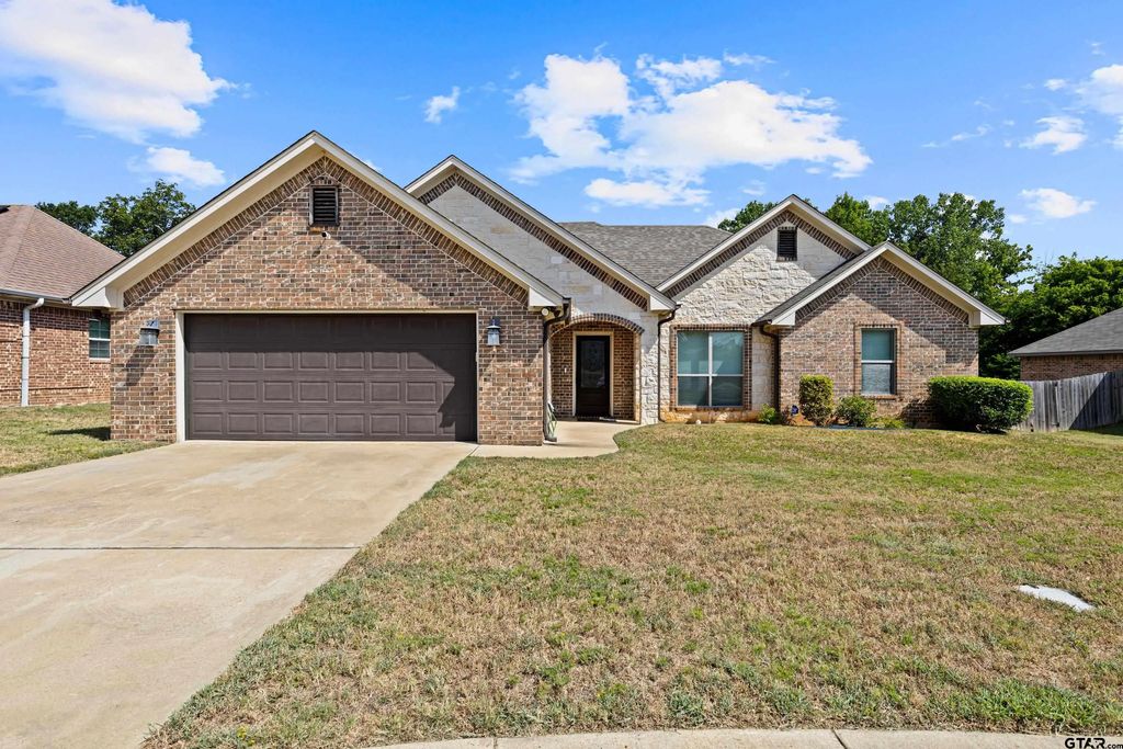 771 Spencer Ln, Tyler