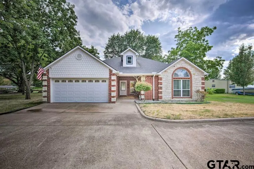 150 Redondo Dr, Gun Barrel City