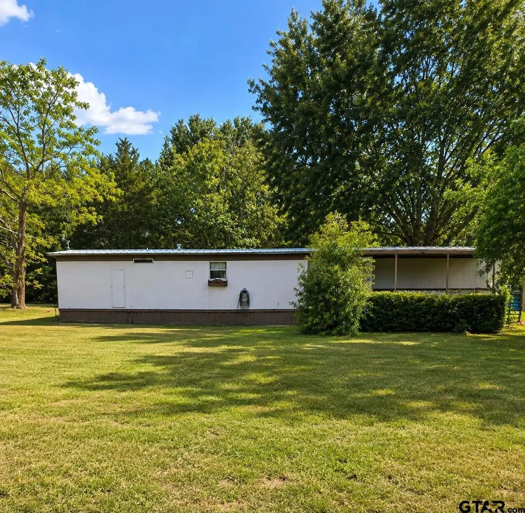 431 Crepe Myrtle Drive, Bullard