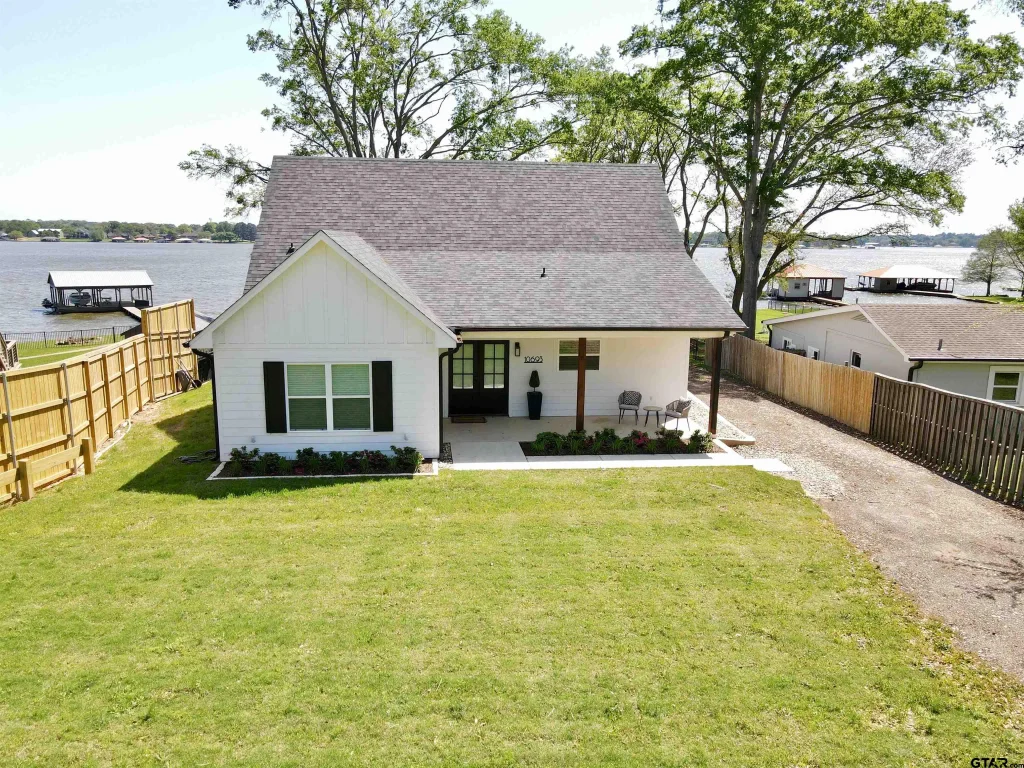 16093 Cr 189 W., Flint