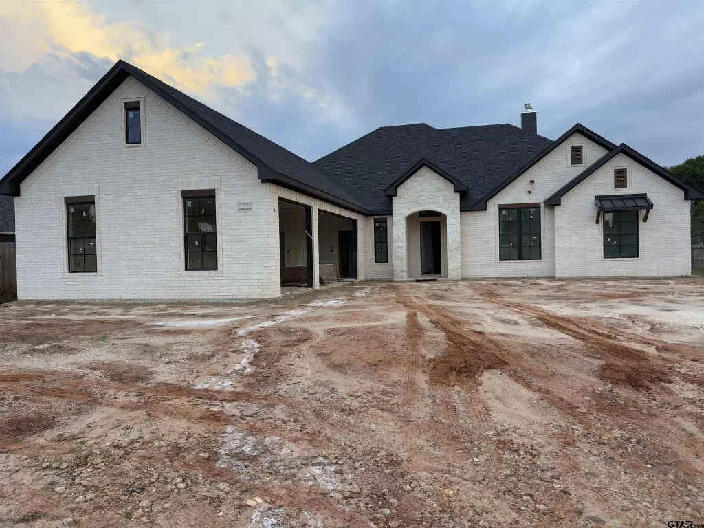 8532 Freestone Dr, Bullard