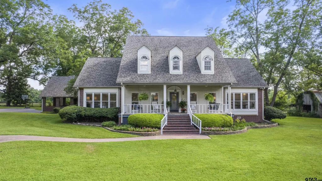 220 Beach St, Jacksonville