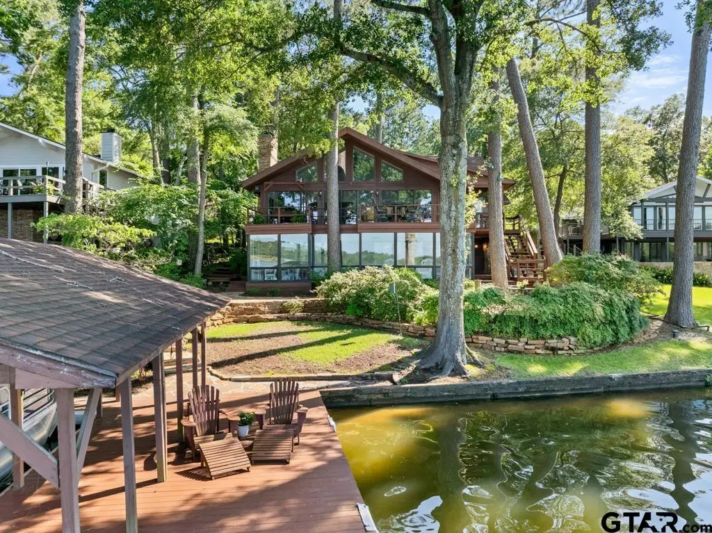 1639 Tanglewood Dr E., Hideaway