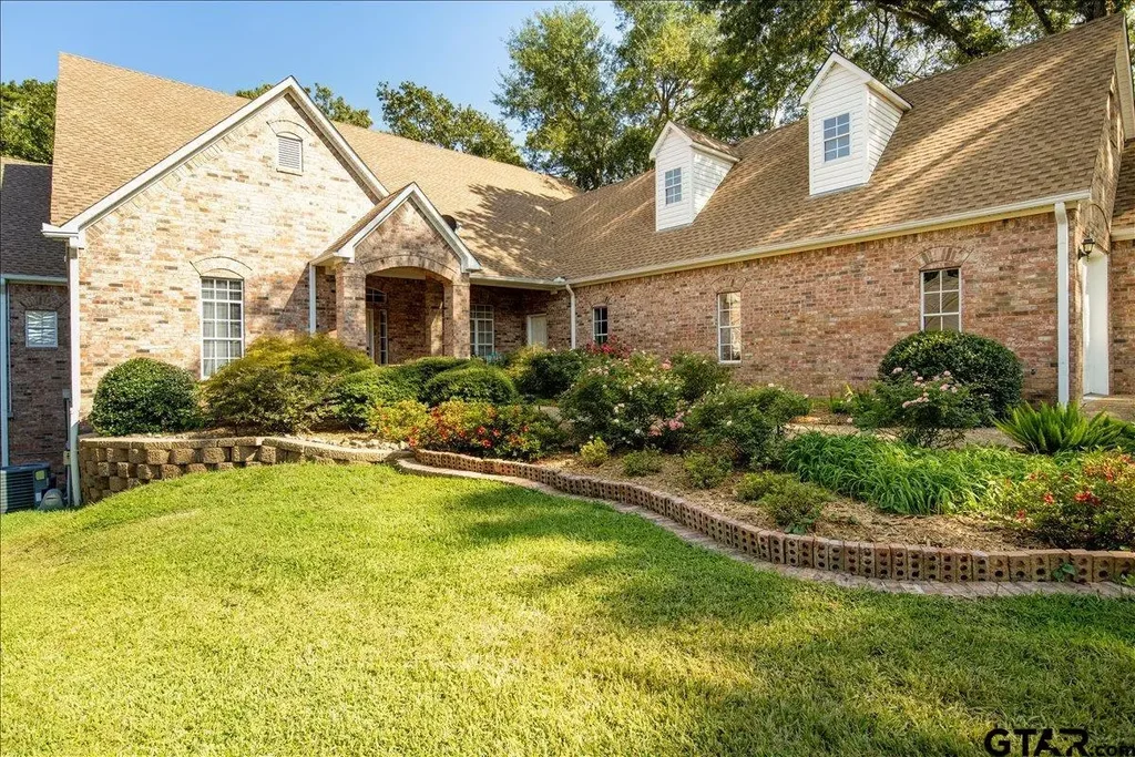 22716 Diamond Bay Dr, Frankston