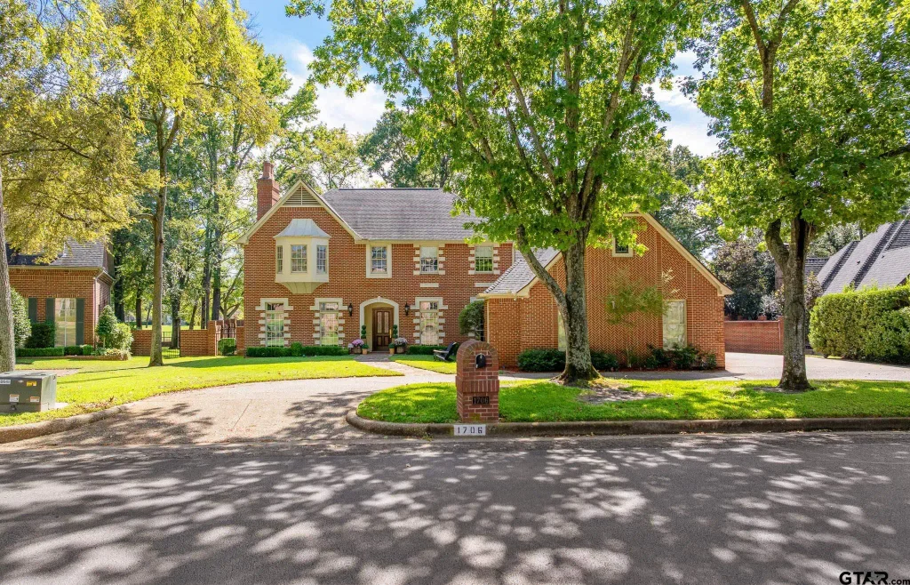 1706 Brandywine Dr, Tyler