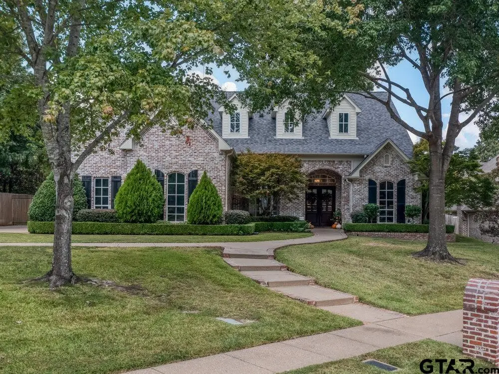 1505 Holly Star, Tyler