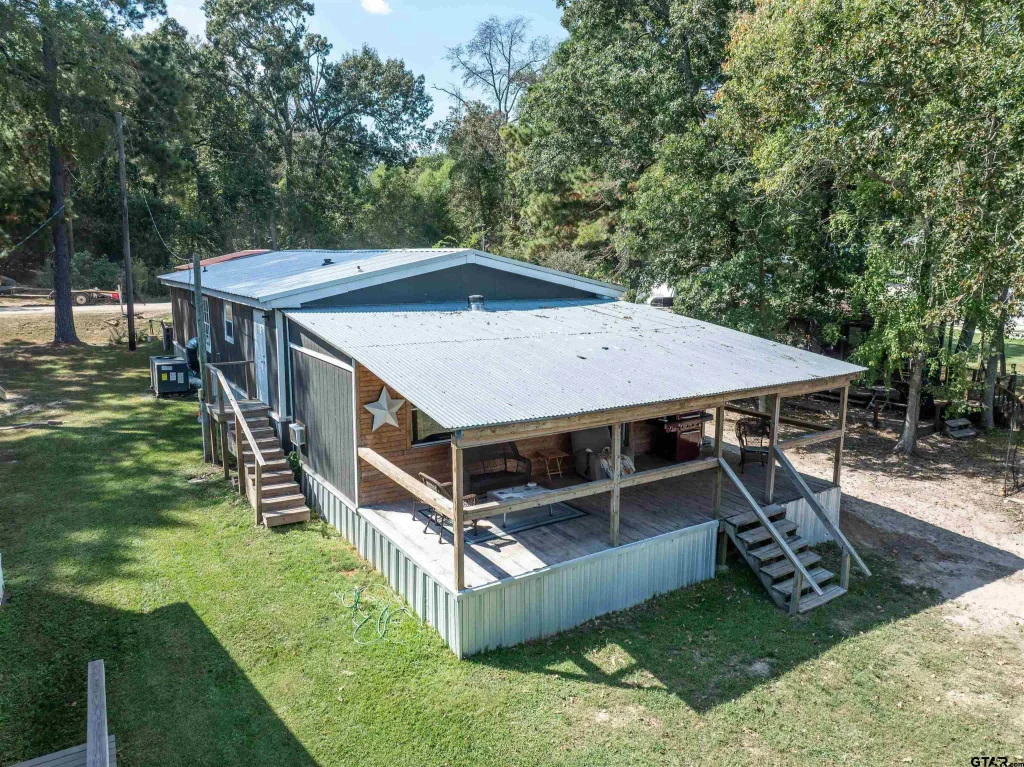 682 Dogwood Trail, Murchison