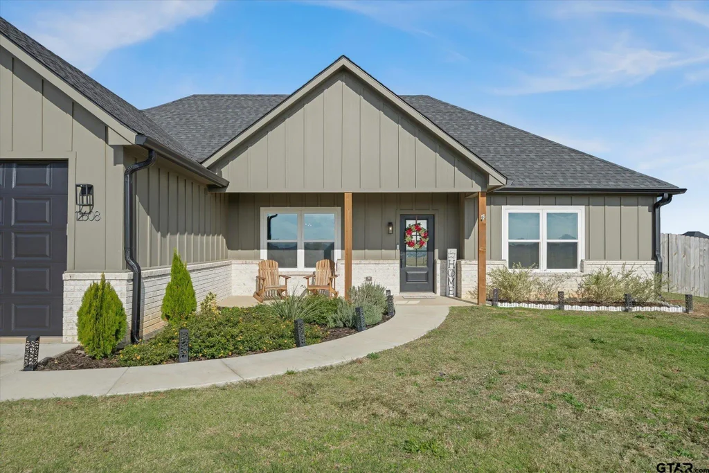 12608 Cr 499, Lindale