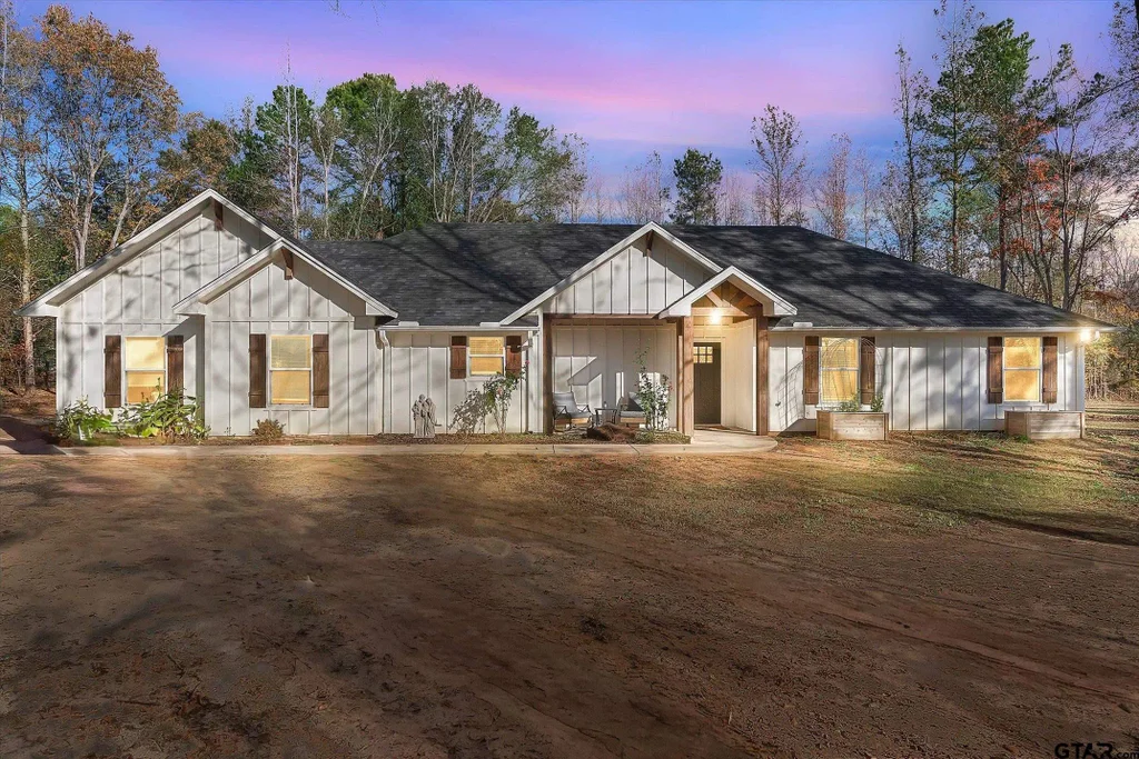 11142 Cr 4103, Lindale