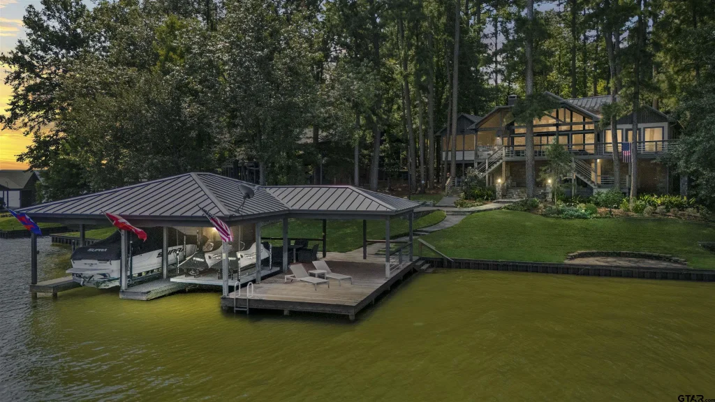 73 Panther Creek Circle, Mt Vernon