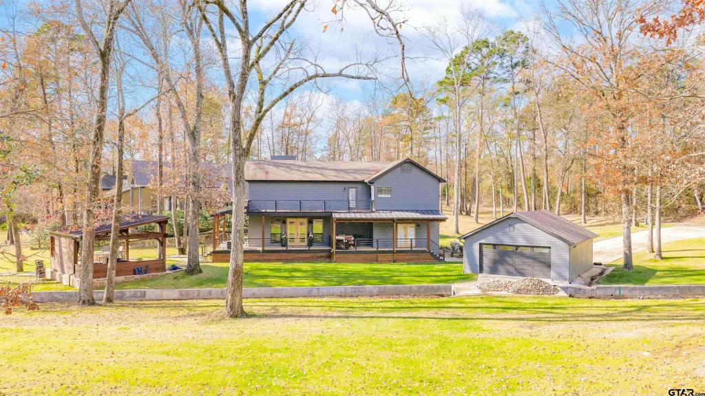 157 Naus Dr, Winnsboro