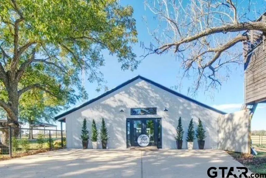 1210 Vz County Road 2316, Canton