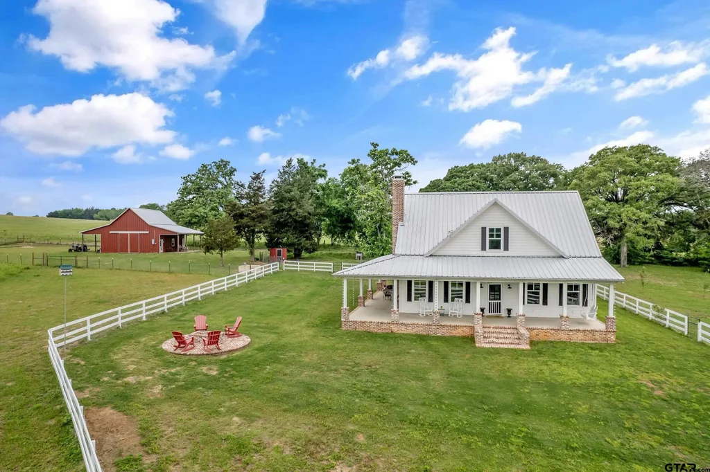 3022 Cr 3802, Bullard