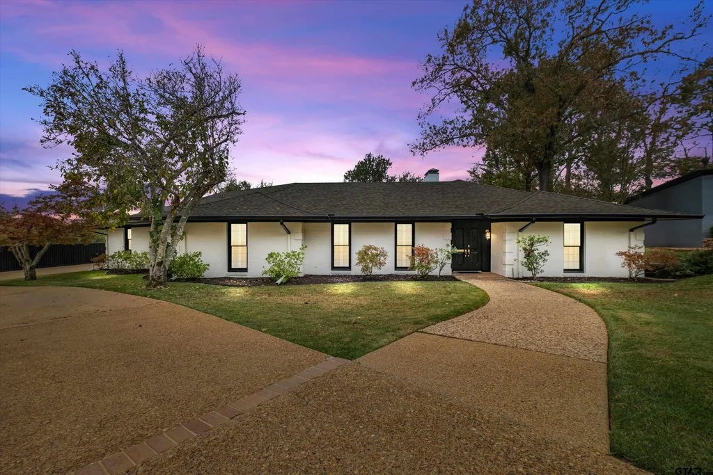 606 Tremont St, Tyler