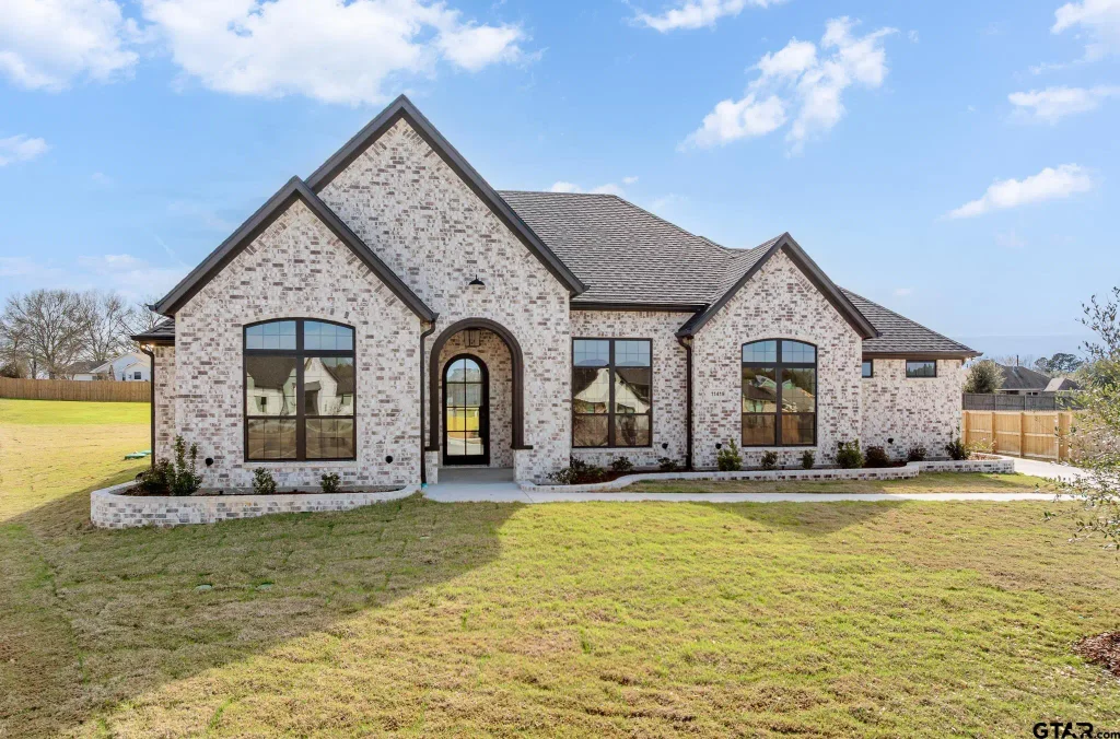 11419 Tucker Circle, Flint