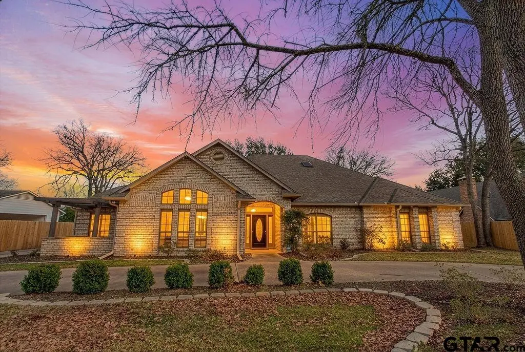 241 Hideaway Lane East, Hideaway