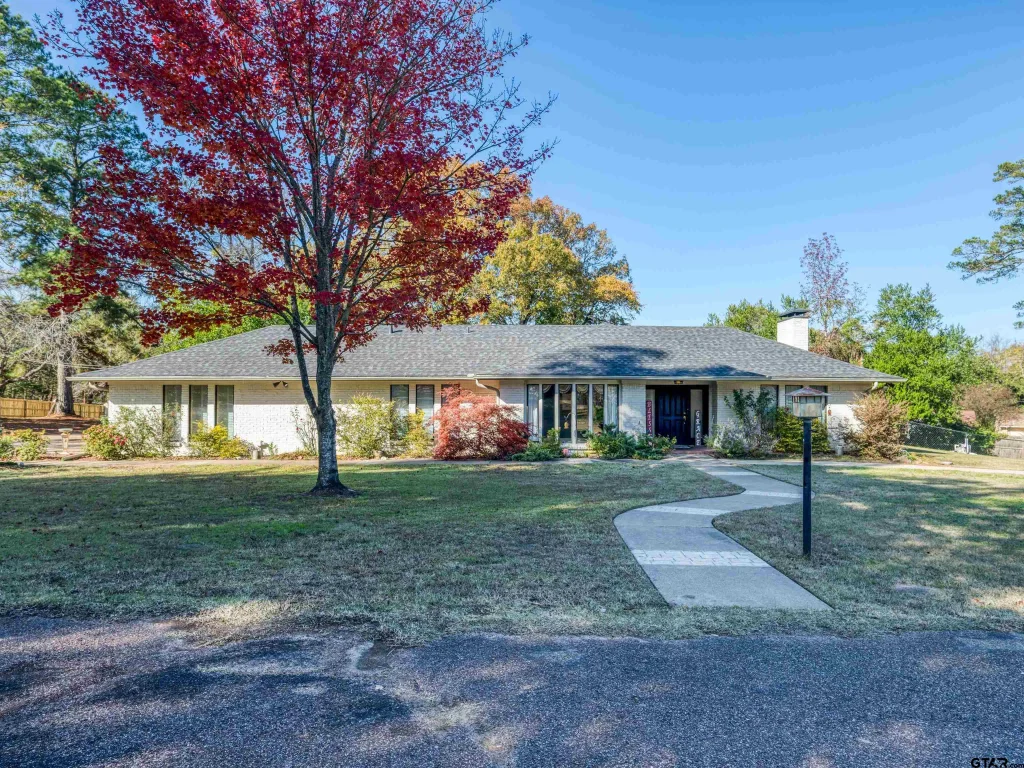 8212 Cambridge Rd, Tyler