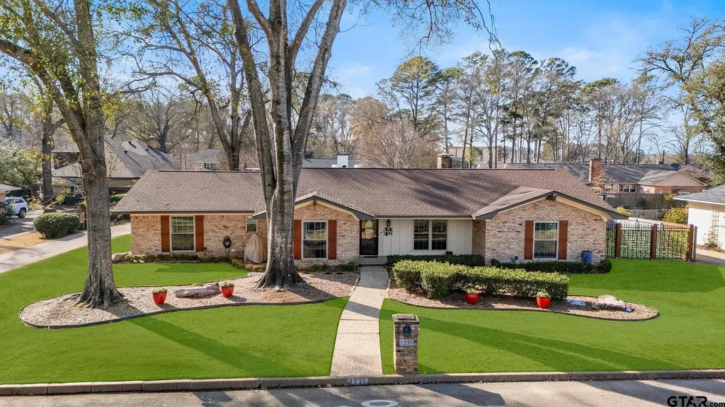 8235 Baylor Dr., Tyler