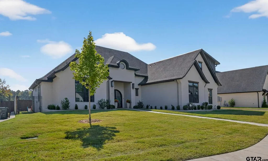 1572 Maple Circle, Tyler