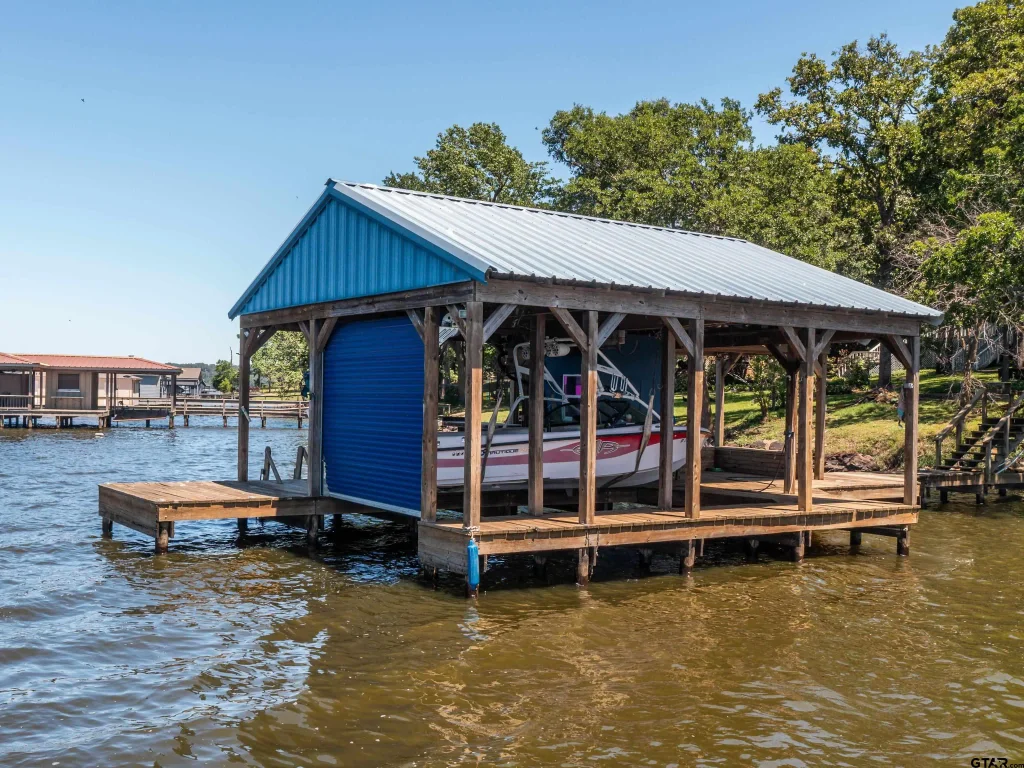 17795 Lookout Ln., Flint