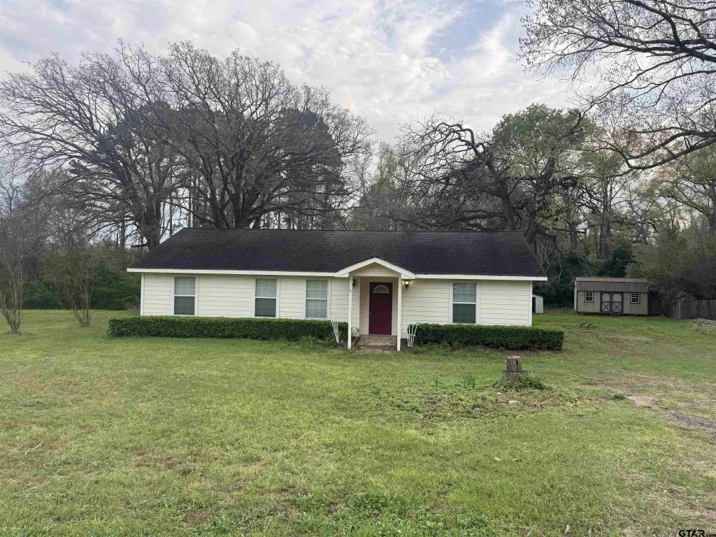 16444 Lakeview Cir, Whitehouse