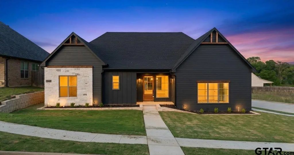 406 Sides Blvd, Bullard