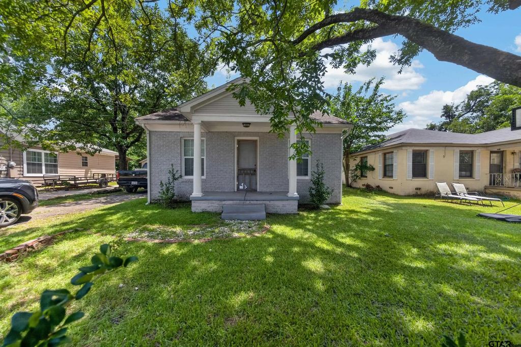 1421 E Front, Tyler