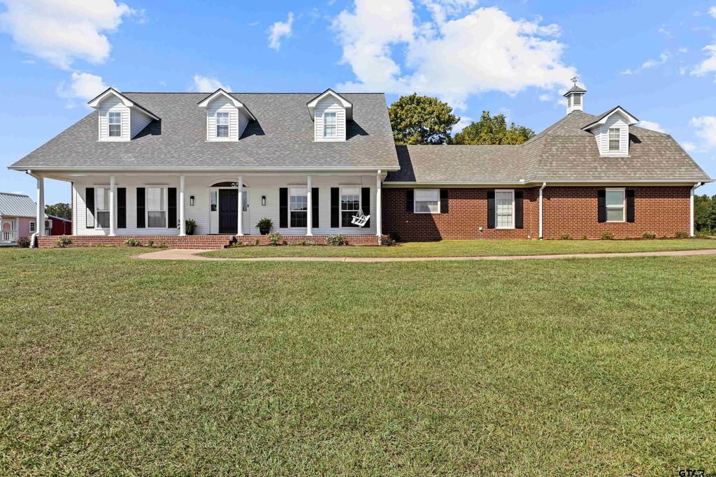 5989 Hwy. 259, Diana