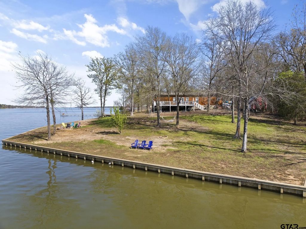 772 County Road 2417, Leesburg