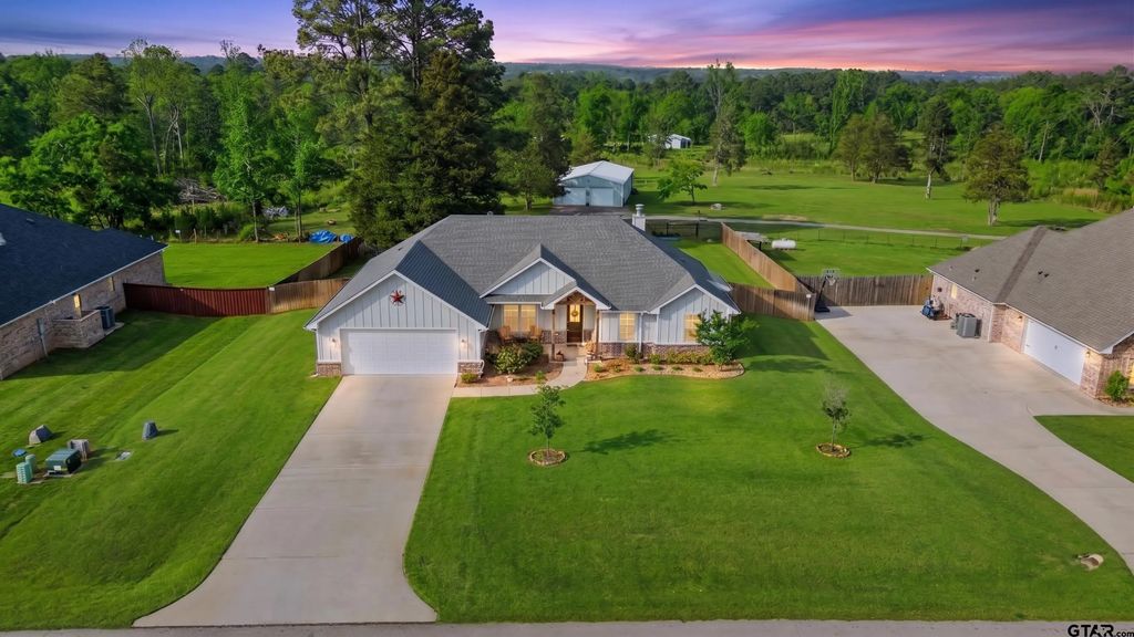 18341 Timber Oaks Drive, Lindale