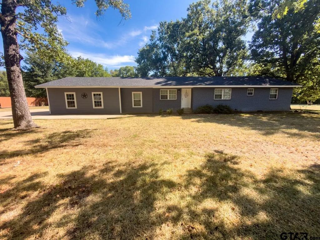 3674 E Us Highway 67, Mt Pleasant
