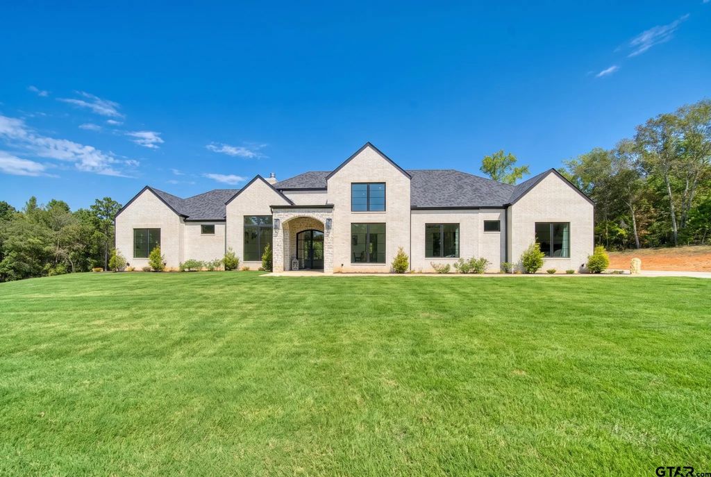 2283 Flamingo Rd, Gilmer