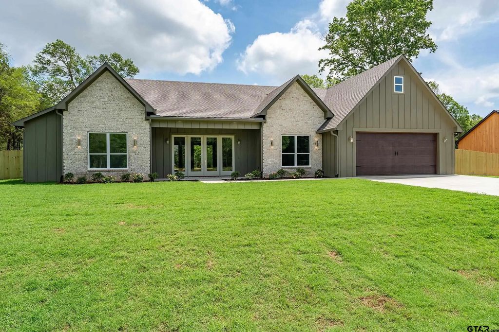 14009 Hidden Brook Ln, Flint