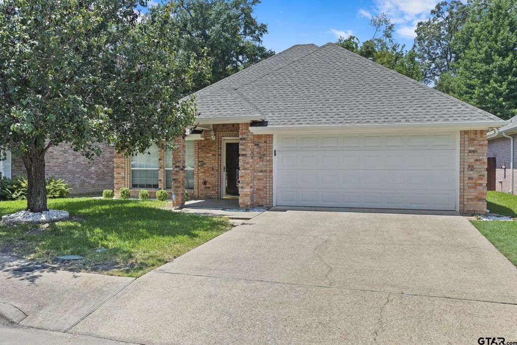 5610 Hollybrook Drive, Tyler