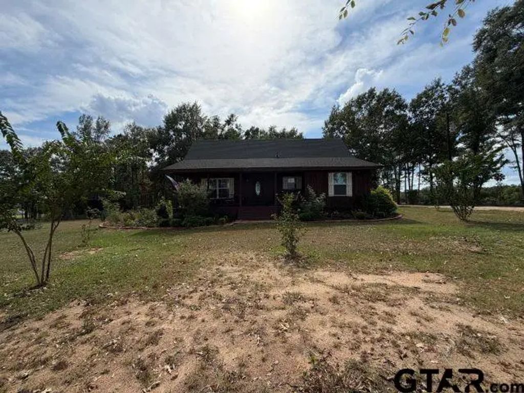 8616 S Cr 314, Laneville