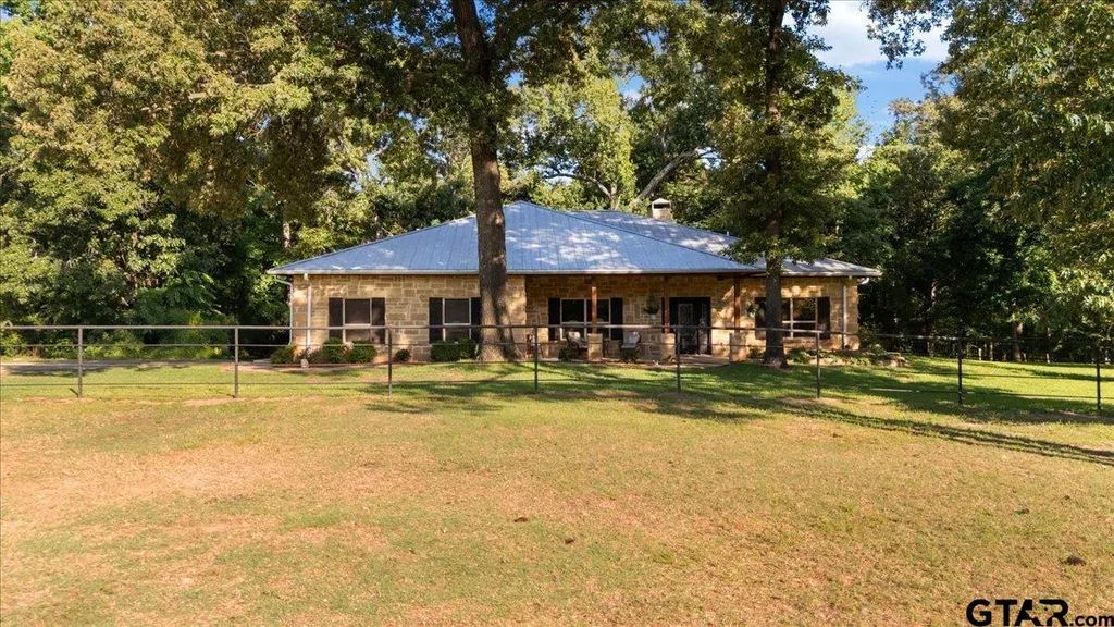 18598 Fm 1804, Lindale
