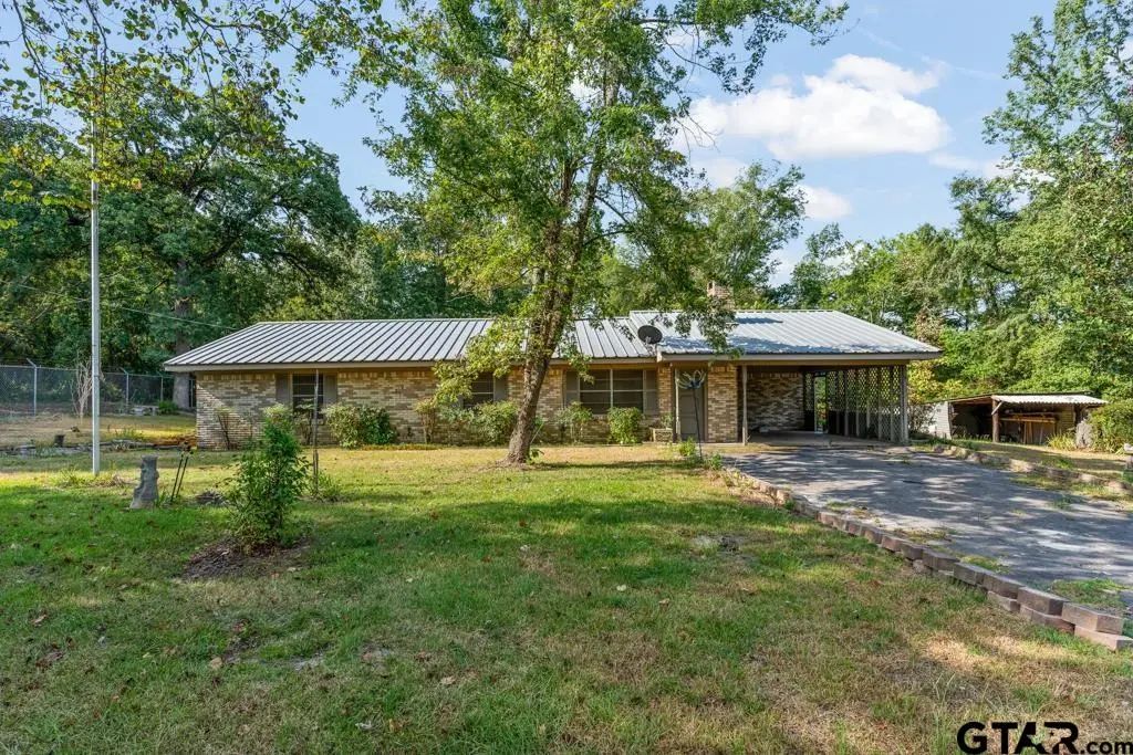 7990 E Hwy 154, Winnsboro