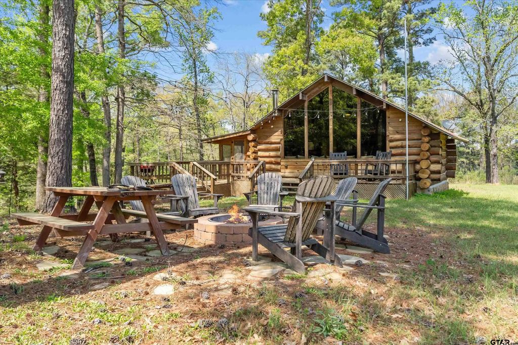 16521 Fm 3204, Brownsboro