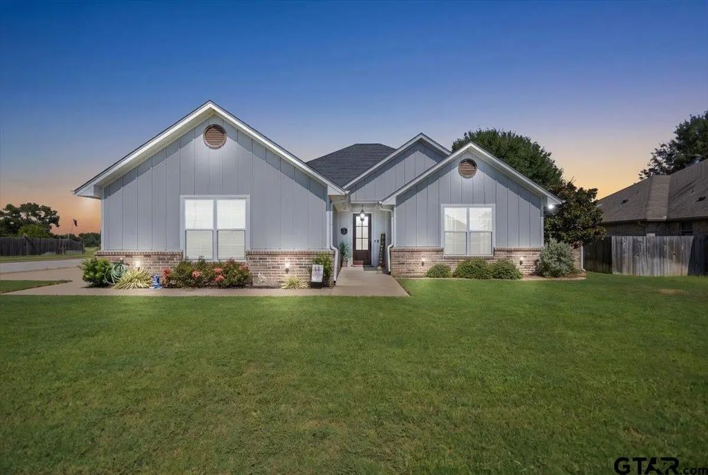 1450 Nate Cir, Bullard