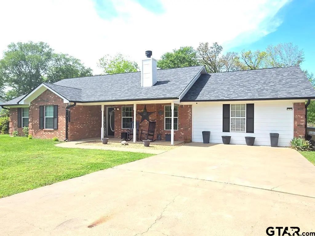 206 Jones, Elkhart