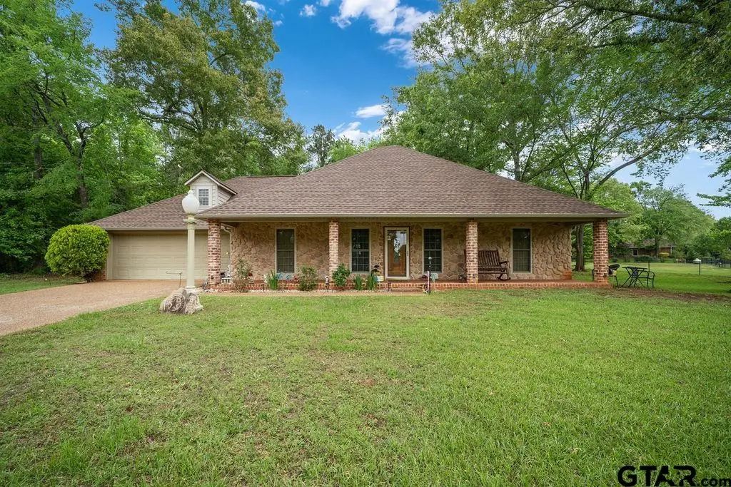 630 County Road 3608, Bullard