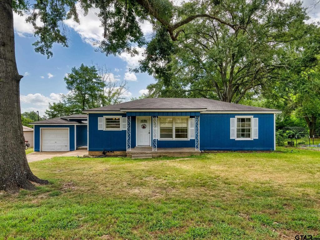 110 Starnes, Winona