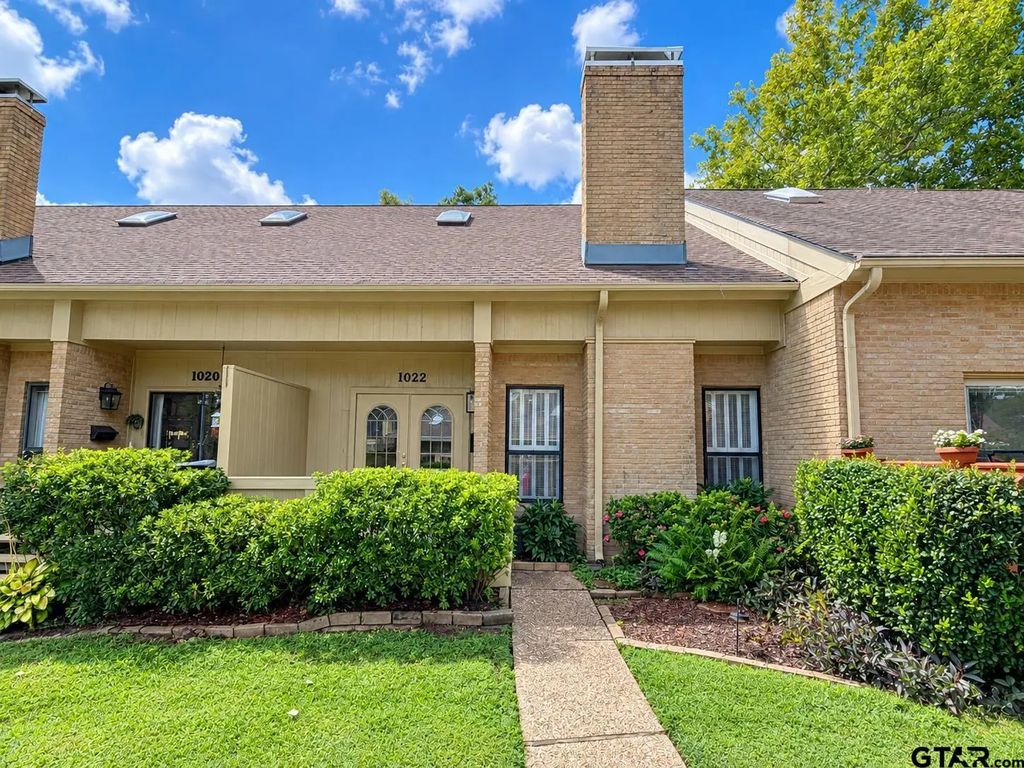 1022 Troup Hwy, Tyler